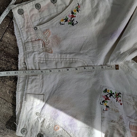 We The Free Love Alive Boyfriend Jeans Patchwork Dye Carpenter Pants Sz 28 - Picture 14 of 16